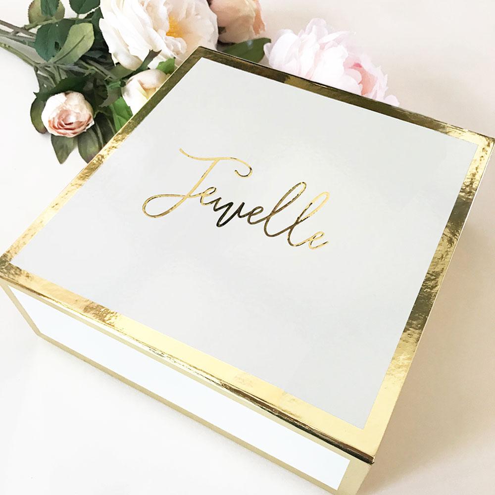 29 Bridesmaid Gifts for Your DIY Gift Box