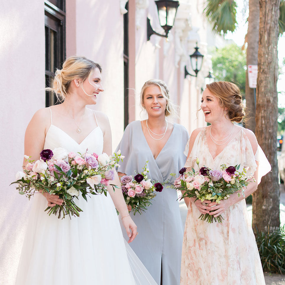 5 Gift Basket Theme Ideas Your Bride Tribe Will Love