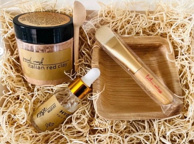 Red Clay Facial Spa Bridesmaid Gift