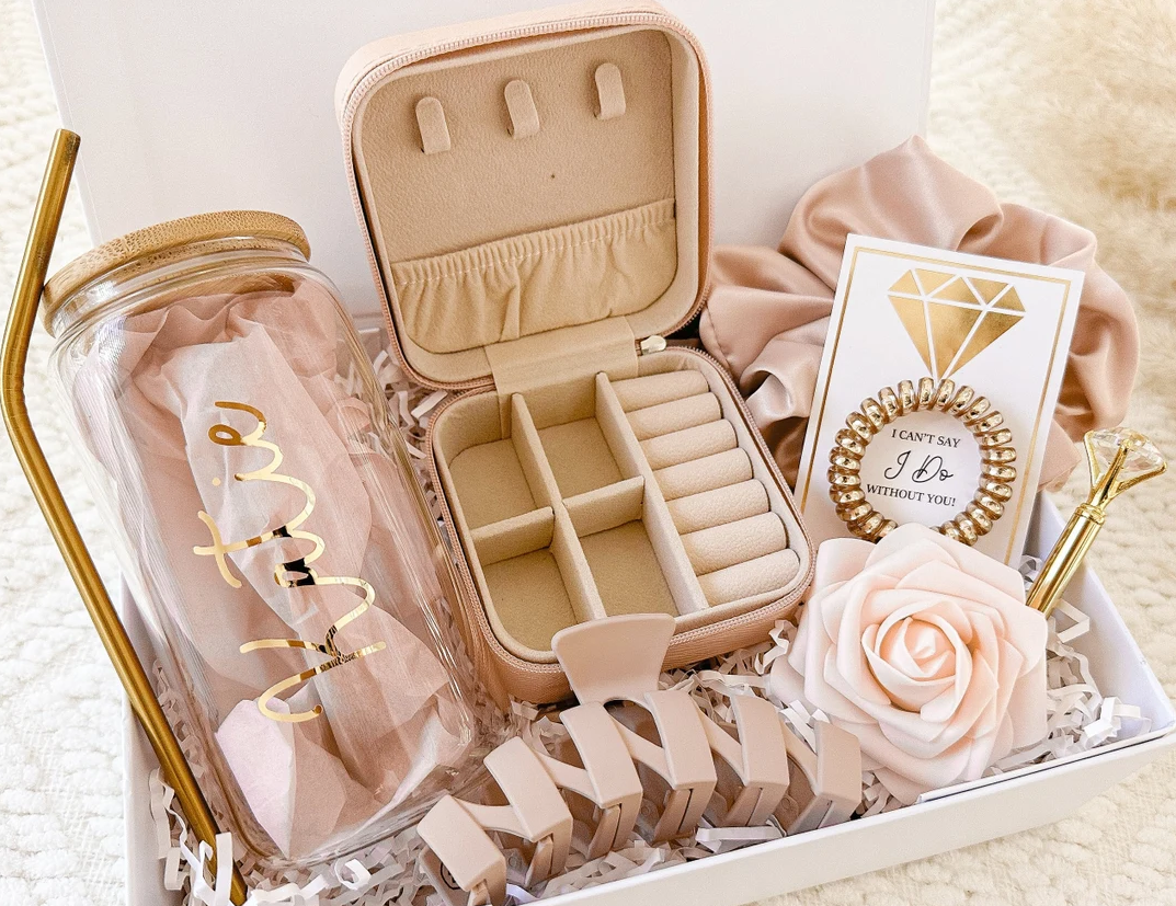 Ladies LUXE Proposal