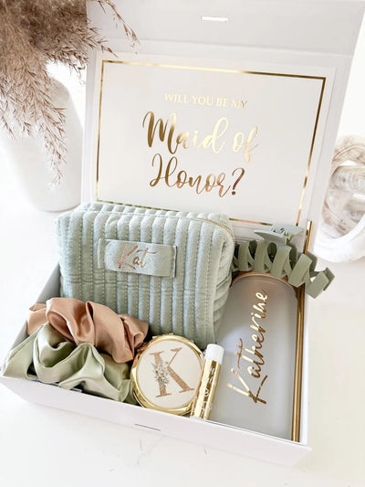 Glitz and Glam Proposal Set