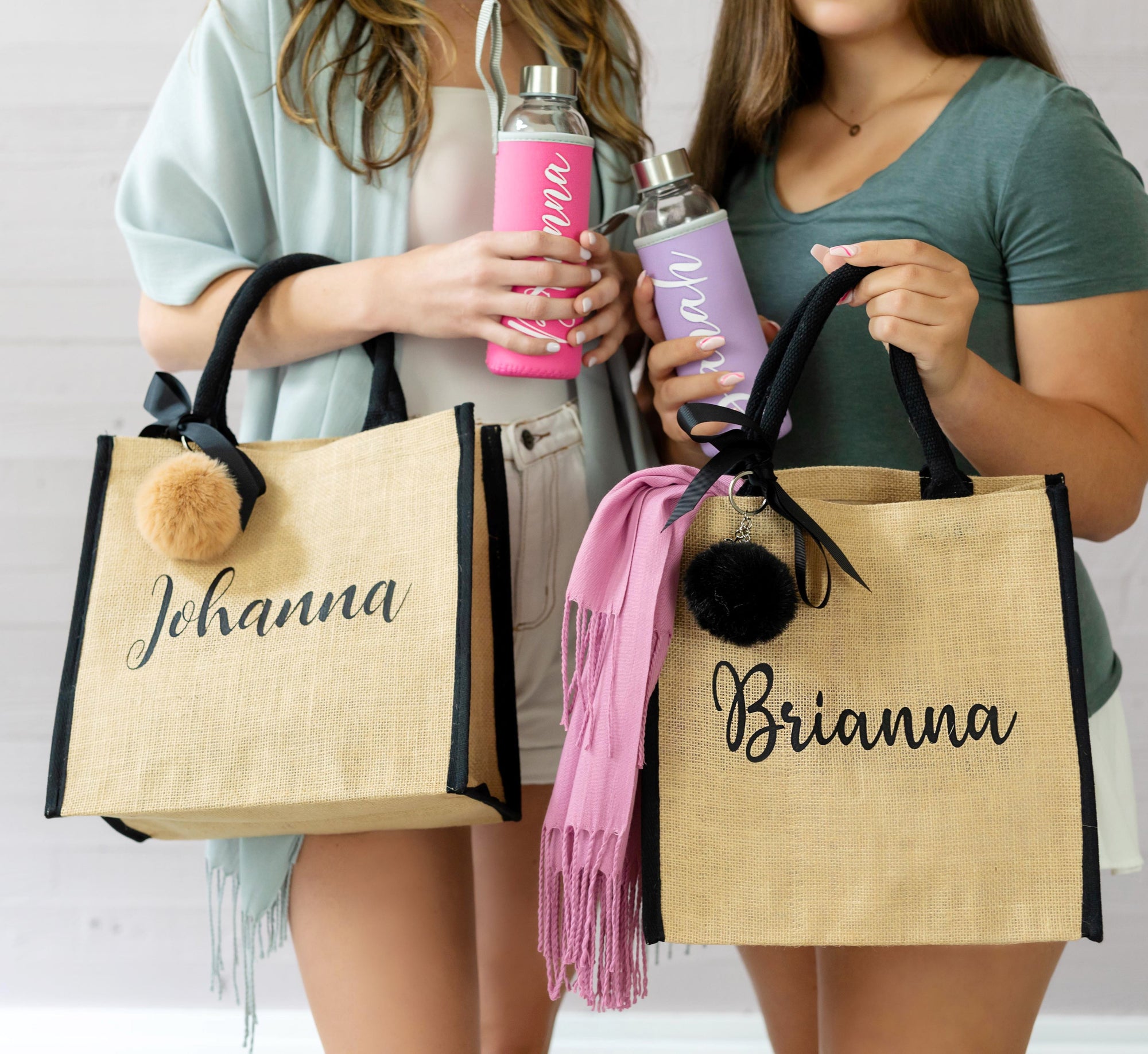 16 BEST Bridesmaid Tote Bags of 2022 (from $12.99) - Bridesmaid Gifts  Boutique