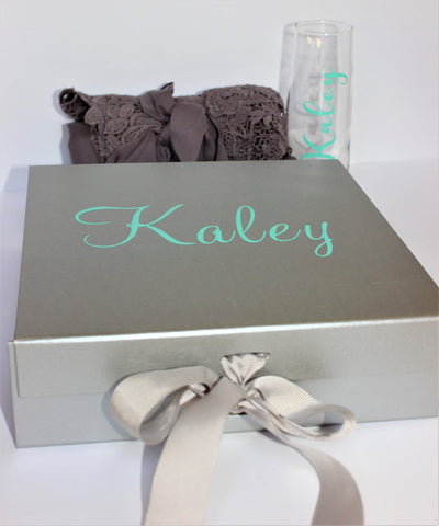 Bridesmaid Gift Box with Silver Foil Trim includes Robe, Glass Water  Bottle, Pen, and Hair Scrunchy - Bridesmaid Gifts Boutique